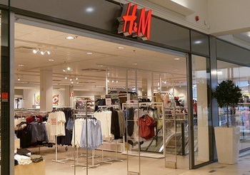  H&M   
