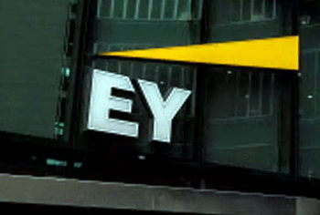 Ernst & Young 