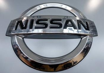 Nissan  $690 